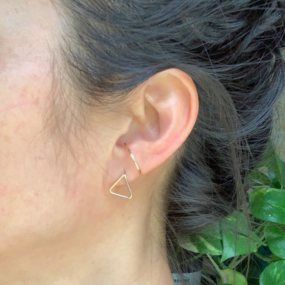 925 Sterling Silver Triangle Studs - Picture 7 of 7